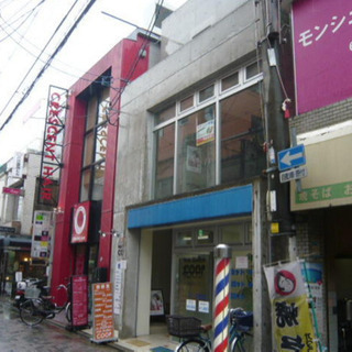 阪急園田駅徒歩1分♫全面ガラス張りでお洒落♫美容系にピッタリ♫