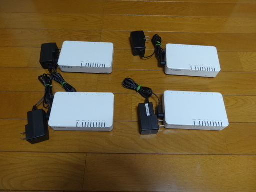 EHC-G08PA-W (省電力機能で最大約82％節電。1000BASE-T対応8ポートスイッチングハブ) ４台セット