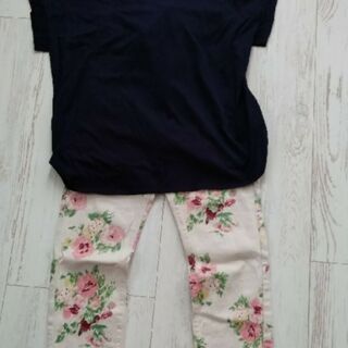 LOWRYS FARM花柄パンツ　サイズM