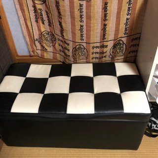 収納付きソファー