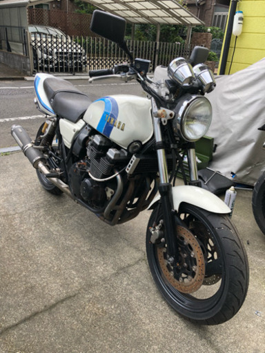 ヤマハ XJR400 4HM