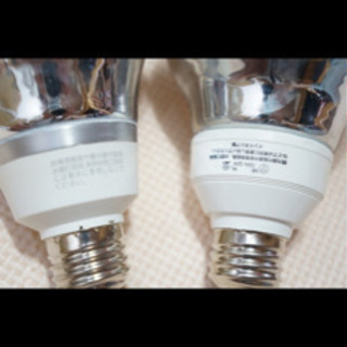 スパイラル　レフ電球まとめ売り（中古）東芝・パナ製　計６３個（E526R）の画像