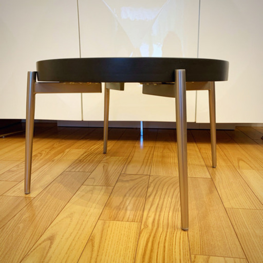 【BoConcept】丸型のサイドテーブル