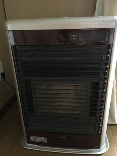 コロナFF-SG4214M  FF式です^_^ 3年前に約9万で購入しました。