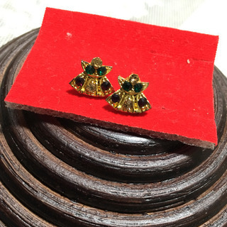 ピアス&ネックレスセット インド産の画像