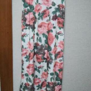 花柄のロングワンピ