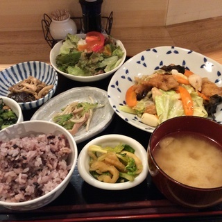 アットホームな小さなカフェです。