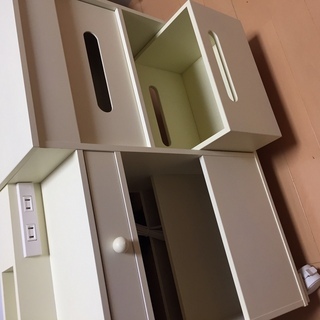 綺麗なドレッサーです。無料でお渡しします。の画像