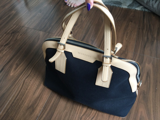 バーバリーの鞄