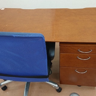 オフィス移転のため不要オフィス家具を無料でお譲りします