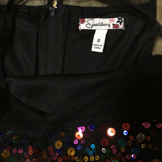 女の子 ドレスの画像