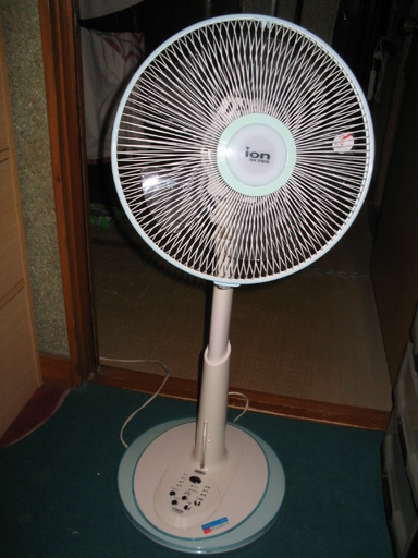 YUASA　30ｃｍ　５枚羽根　イオン付き