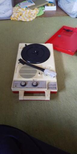 レトロ レコードプレーヤー\u0026レコード