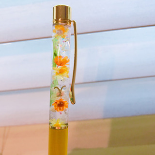事前予約で参加費200円！サマーカラーのハーバリウムペンを作ろう！の画像