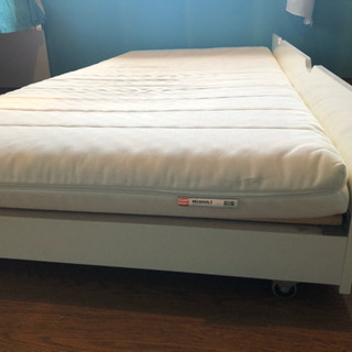 IKEA 引き出す2段ベッドの下ベッドのみ マットレス付きの画像