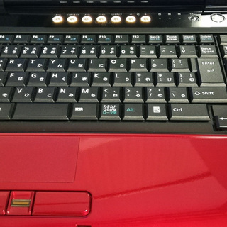 終了【中古美品】富士通 FMV-BIBLO NFG70 FMVNFG70R(レッド)