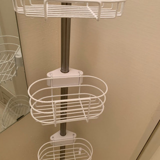 アイリスオーヤマ☆浴室突っ張りラック三段の画像