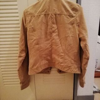 ベージュ　ジャケット　サイズ38 新品未使用の画像