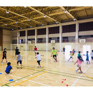 湖西地域初の小学生対象のハンドボールスクールの画像