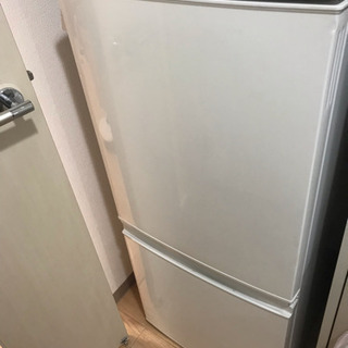 SHARP 冷蔵庫 137L 無料