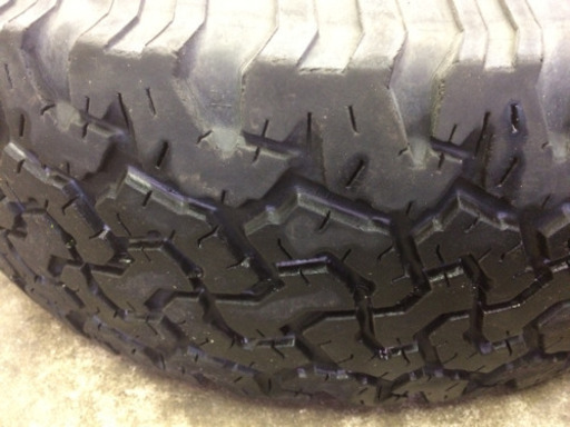 車のパーツ LT258/75R16 BF Goodrich All-Terrain T/A