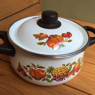 ホーロー鍋 花柄 直径約20cm フルーツ柄が可愛い