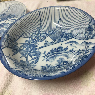 セットの平皿 深皿