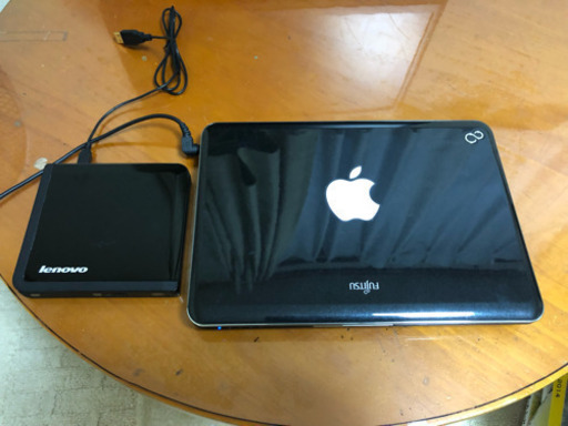 ノートパソコン FUJITSU FMV-BIBLO Loox C/E50