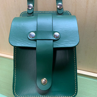革製品を一緒に作ってみませんか？