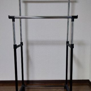 ハンガーラック　7月30日午後に取りに来られる方