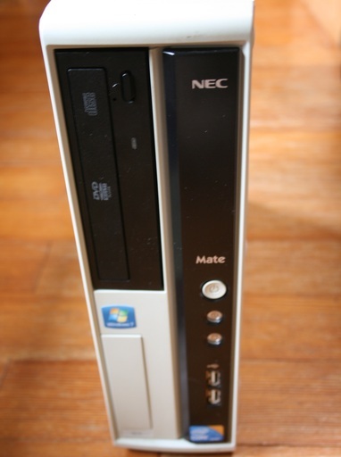 デスクトップパソコン(windows10 core i3 メモリ4GB)