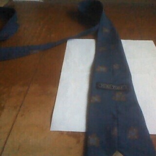 YUKI TORII ネクタイの画像
