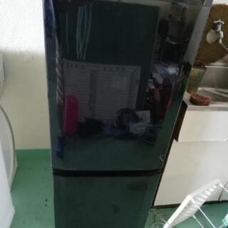 三菱冷蔵庫　146L　二年前に新品購入
