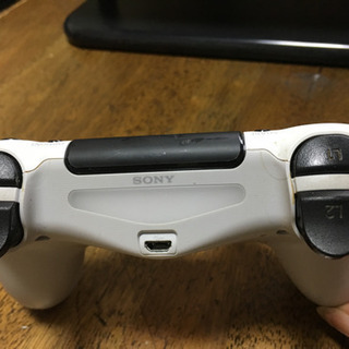 PS4 コントローラーの画像