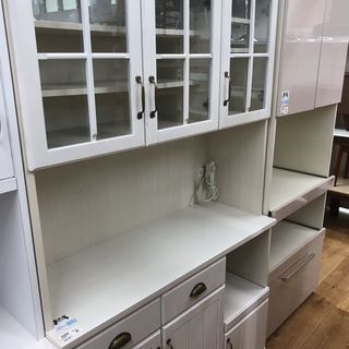 ニトリ カントリー食器棚