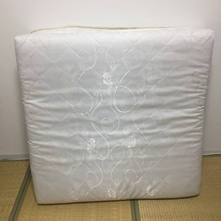 中古良品◎二つ折り薄型ポケットコイルマットレス シングルサイズ、ファスナー接続の画像