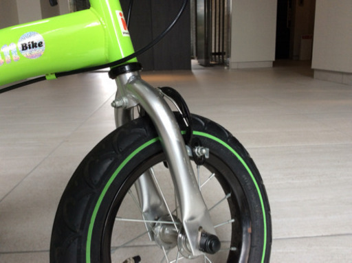 へんしんバイク 緑 子供 自転車