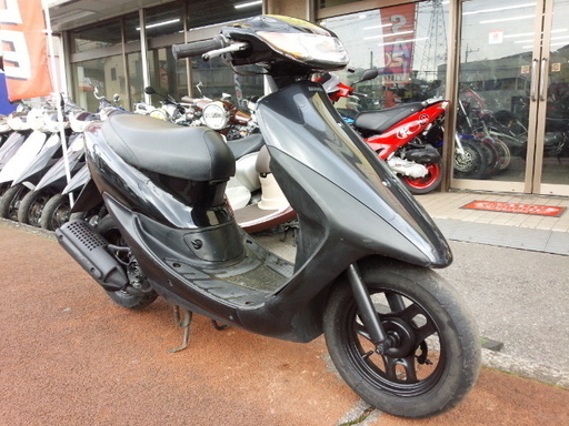 NO.2802　ライブディオ （ＤＩＯ）　２サイクルエンジン　シャッターキー付き　後期モデル　ブラック　☆彡