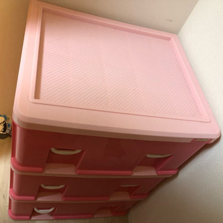 プラスチックタンス