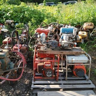 不要な農機具、鉄くず、ユンボリフト - 不用品処分