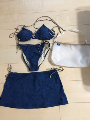 バーバリーブルーレーベル ビキニ３点セット
