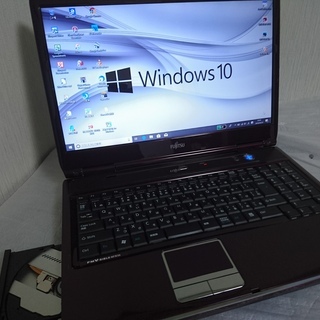 【取引中】　☆SSD搭載で快適☆　FUJITSU　FMV-BIBLO　15インチ　最新 Windows10