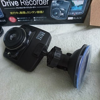 【取引中】　フロントガラス取付用ドライブレコーダーの画像