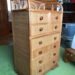 ラタンチェスト の画像