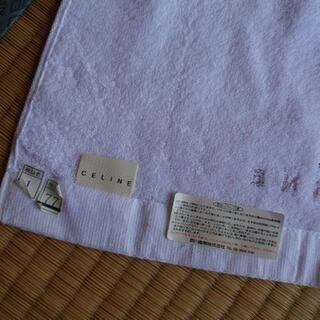新品未使用 CELINEタオルハンカチの画像