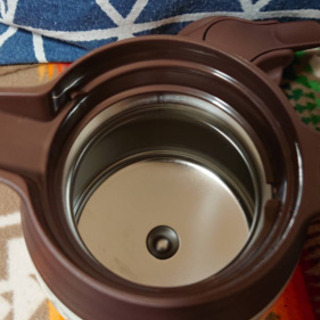 美品：THERMOS サーモス ステンレスポット(1000ml/1.0L) [THV-1001/CCR-クッキークリーム]の画像