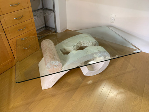 再投稿  期間限定   ガラス大理石テーブル