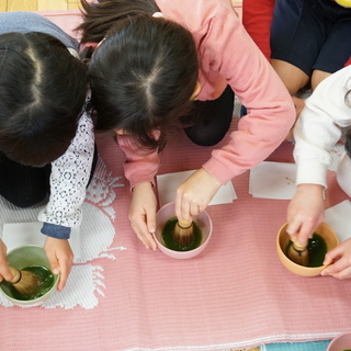 夏休み特別企画　「こども茶会」の画像