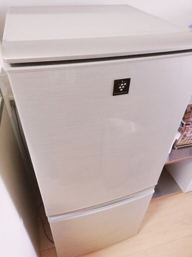 SHARP 2ドア冷蔵庫 137L
