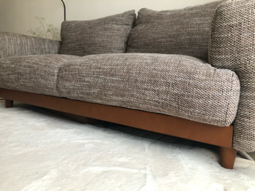 再値下げ ２人掛けソファ ゆったり フワフワ 2.5シーター